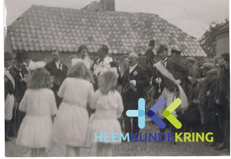 1924-0454 (2)